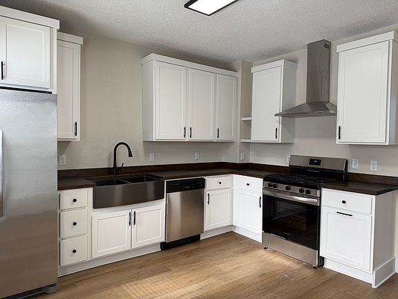 2nd image of 1101 Stoughton Ave #1