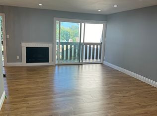 14209 Riverside Dr APT 207, Sherman Oaks, CA 91423