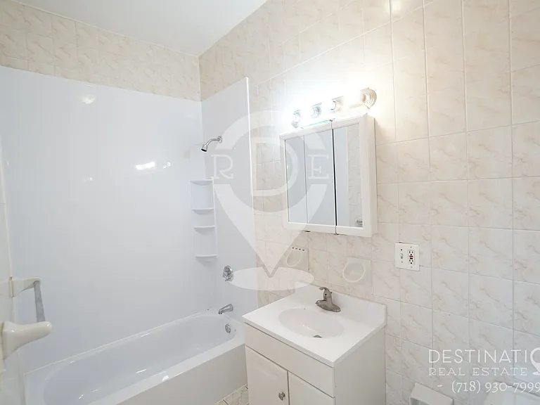 577 Hicks St #3 — Photo 6