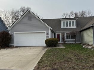8068 River Bay Dr W, Indianapolis, IN 46240