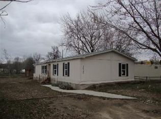 10242 Utahna Rd, Garden City, ID 83714