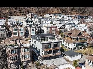 23 Myrtle Ave #B, Edgewater, NJ 07020