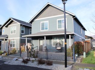 237 Willow Way, Talent, OR 97540