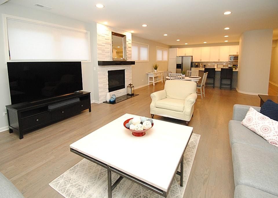 1st image of 1537 N Wicker Park Ave #Gw