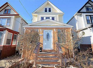 8834 74th Pl, Woodhaven, NY 11421