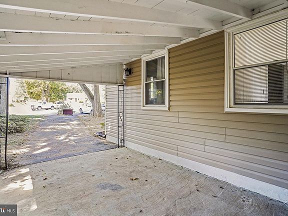 4th image of 3115 Carroll Pl