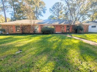 503 N Canton Club Cir, Jackson, MS 39211