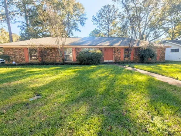 503 N Canton Club Cir, Jackson, MS 39211