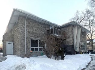 973 Francis Rd #1, Burlington, ON L7T3Z1