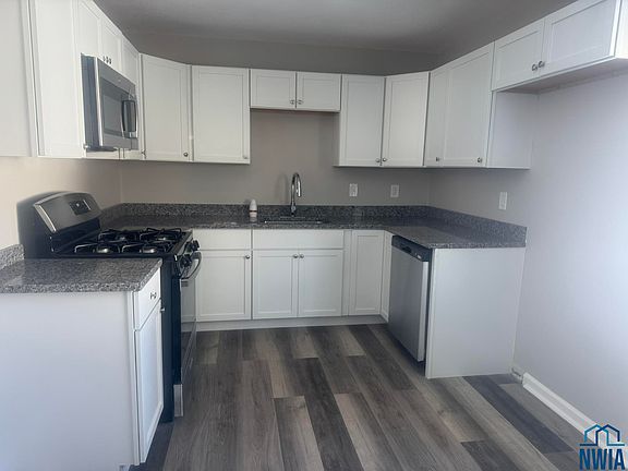 5th image of 1715 W 25th St
