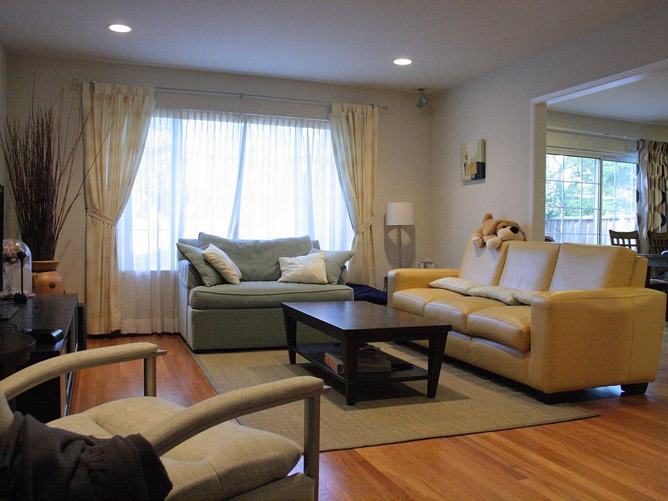 1st image of 1109 Littleoak Cir