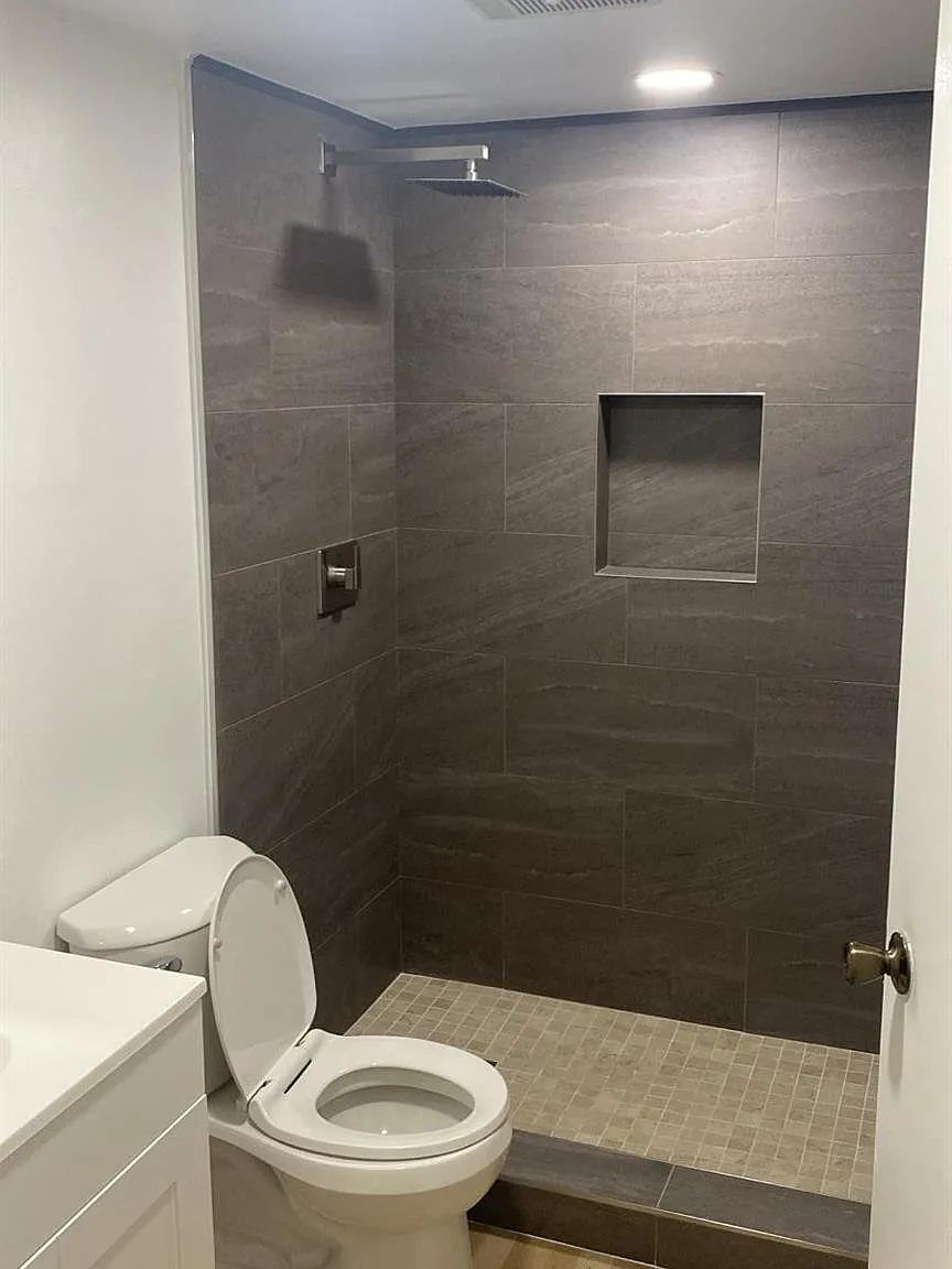 2 bed, 2.0 bath, 1224 sqft, $2,400 — Photo 4