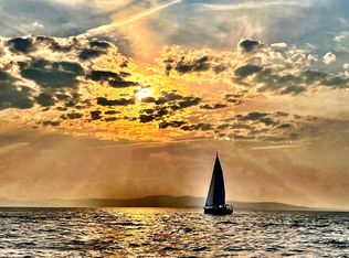 1255 E Lakeshore Dr, Colchester, VT 05446