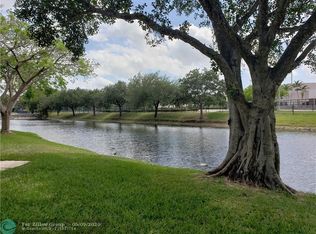 2418 NW 49th Ter #2418, Pompano Beach, FL 33063