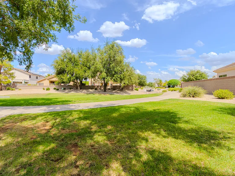 20457 N 80th Dr — Photo 26