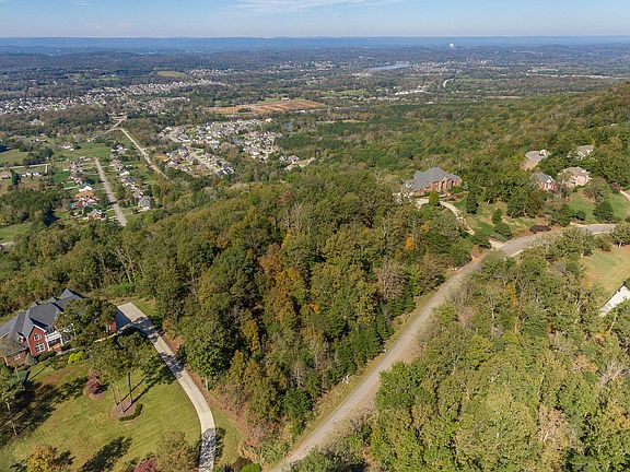 3rd image of 9421 Balata Dr