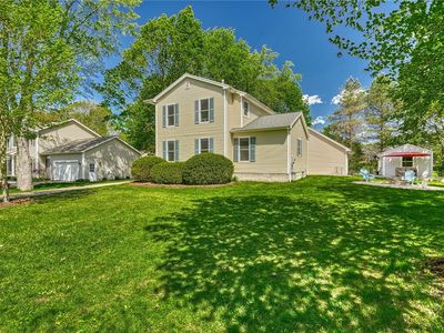 6 High School Dr, Penfield, NY, 14526