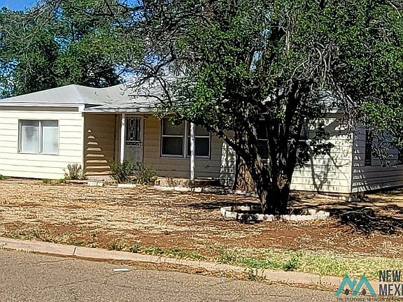 2nd image of 1105 Ash St