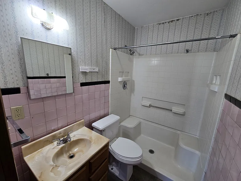 412 Sherman Ave — Photo 21