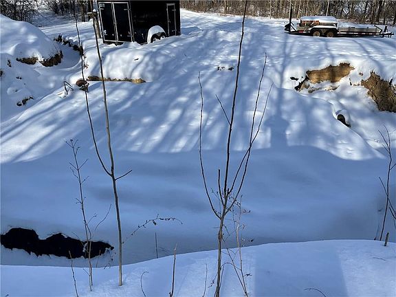 5th image of 4487 Sportsman Dr