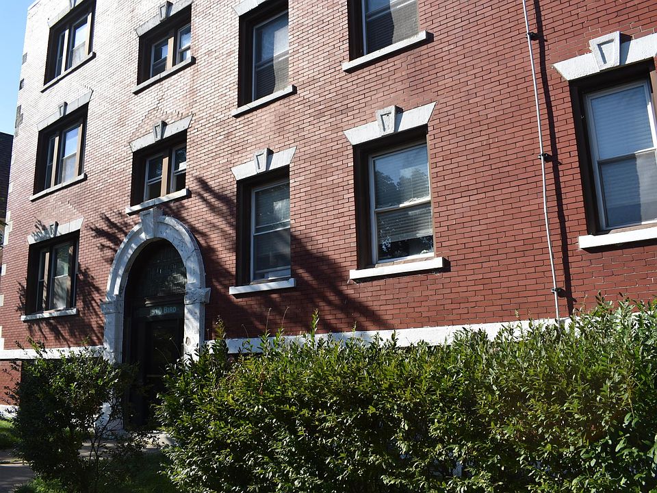 1st image of 144 Claremont Ave #5