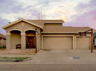 14060 Lago Seco Dr, Horizon City, TX 79928