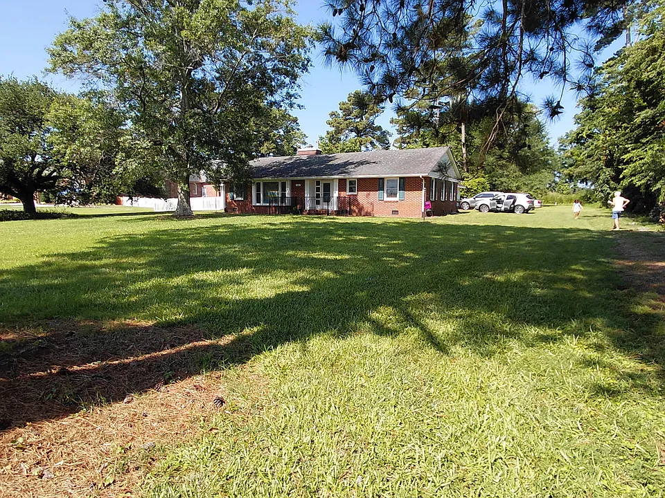 186 Courthouse Rd