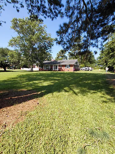 186 Courthouse Rd Photo 1