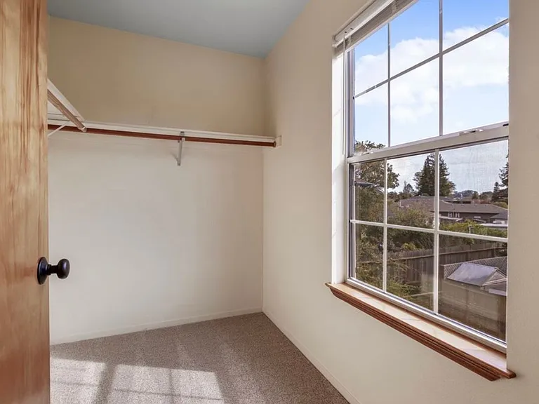 2436 Paul Minnie Ave — Photo 33