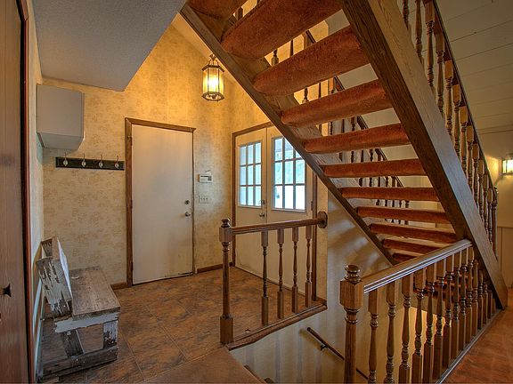 4th image of 4565 Wild Rice Dr NE