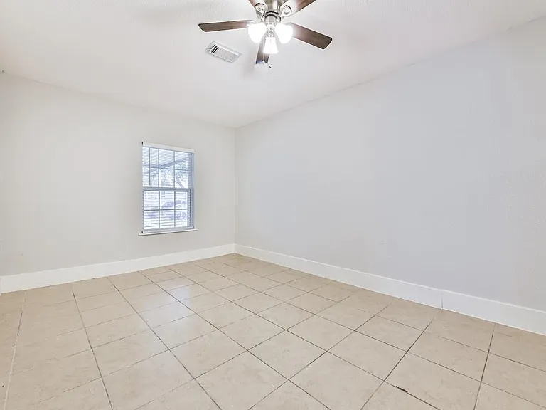 5855 Beldart St — Photo 12