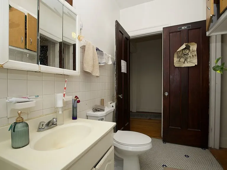 312 Lee St #2 — Photo 20