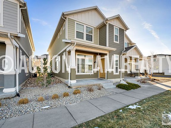 2nd image of 128 E Geyser Ct