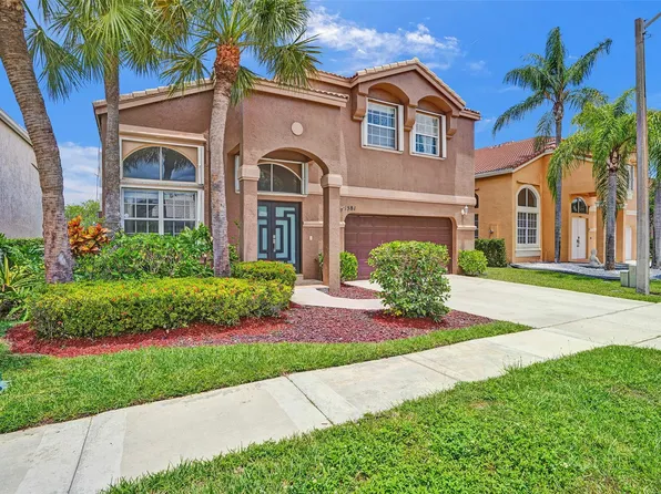 1581 NW 159th Avenue, Pembroke Pines, FL 33028