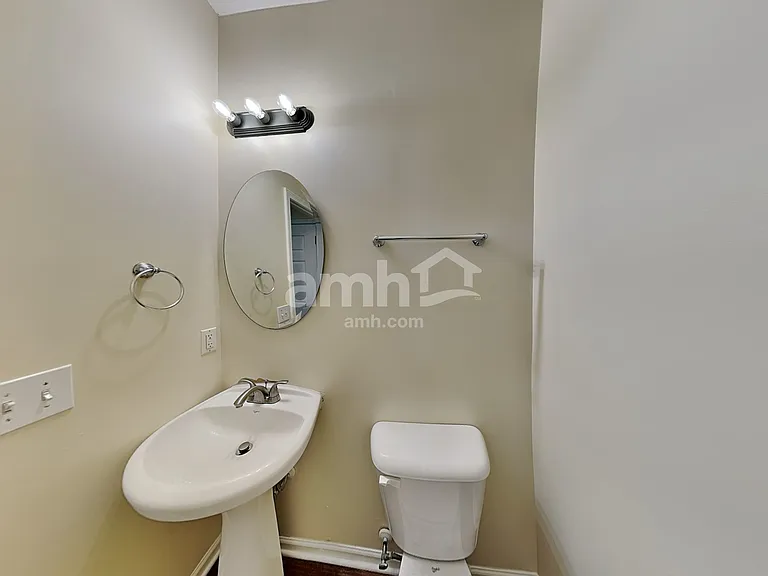 11109 Aprilia Ln — Photo 8