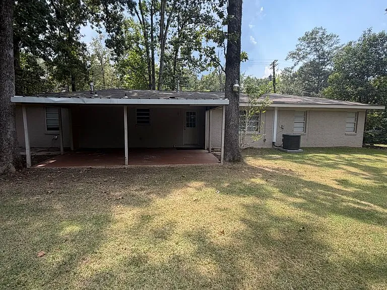 1835 Hill Hedge Dr — Photo 9