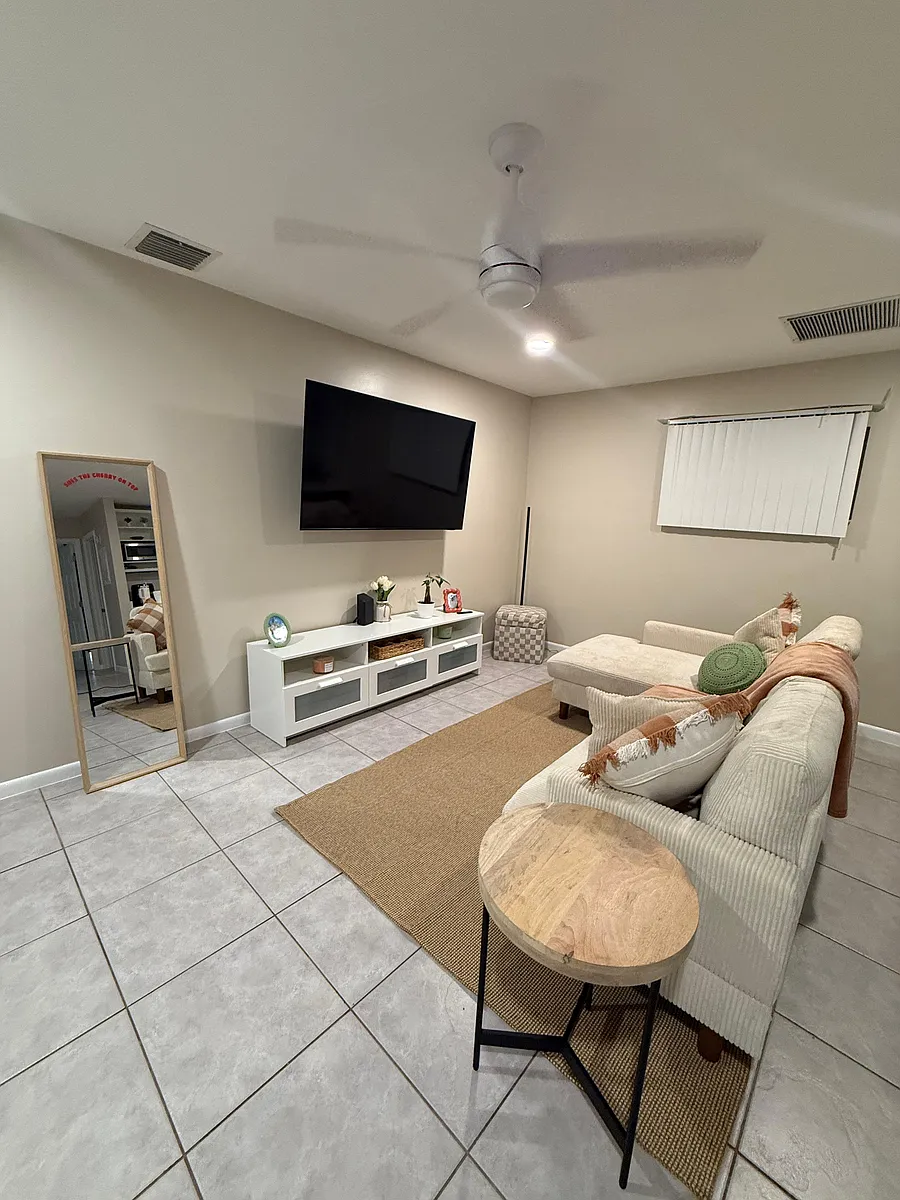 Living room - 30 Crossings Cir #H