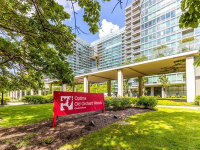 9655 Woods Dr UNIT 1009, Skokie, IL, 60077