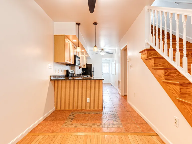 1608 S Hanover St — Photo 6
