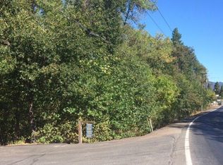 20529 Highway 62, Shady Cove, OR 97539