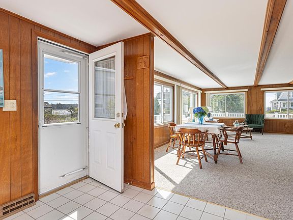 5th image of 36 Pillsbury Drive