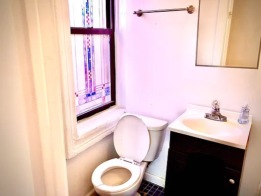 Rented by Linda N Eskander, LREB | media 26