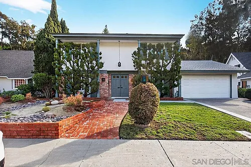 5349 Vickie Dr Photo 1