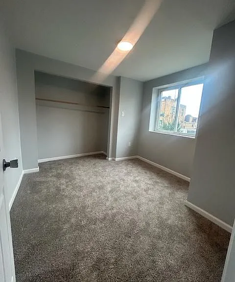 2219 Woodstock Ave #1 — Photo 6