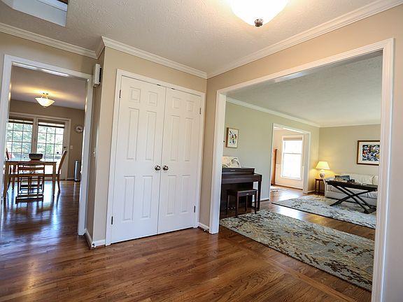 5th image of 5 Featherstone Ct