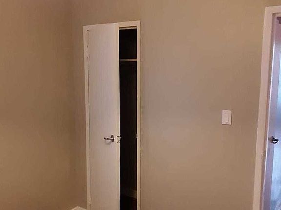 4th image of 1357 Eastern Pkwy #32