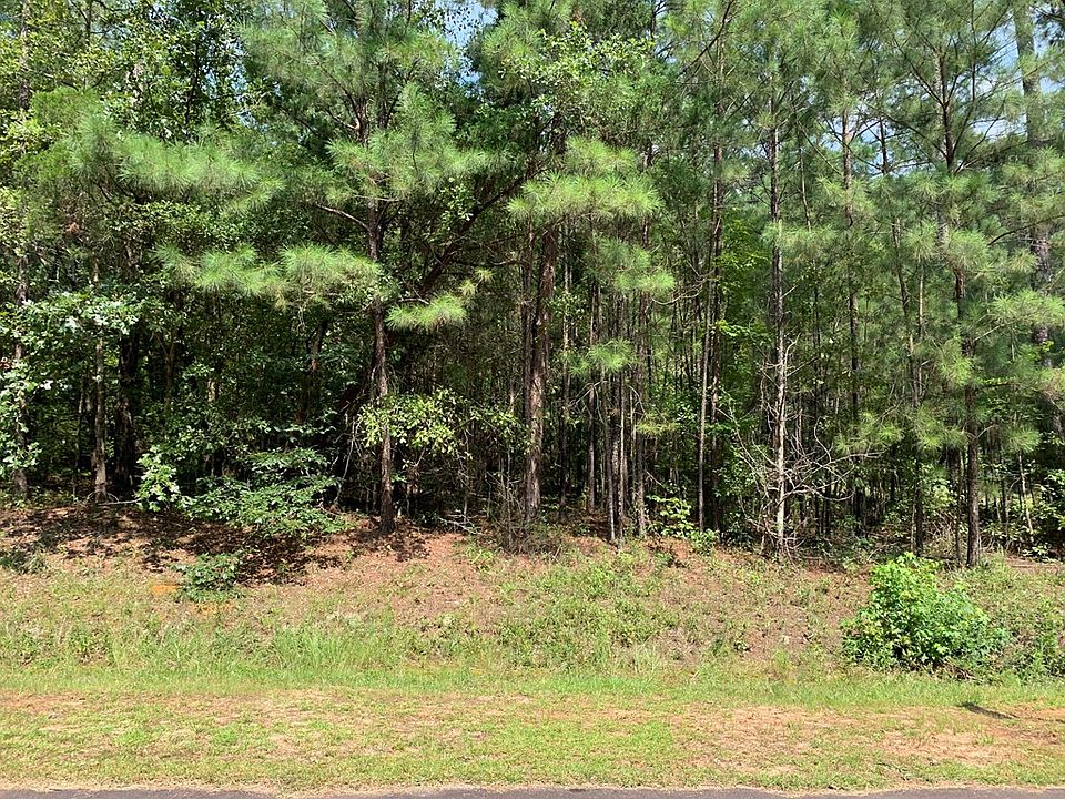 2nd image of 186 Buttercup Ln