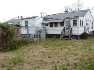 1704 S Scales St, Reidsville, NC 27320
