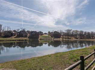 5228 S Shadow Valley Ct, Rogers, AR 72758