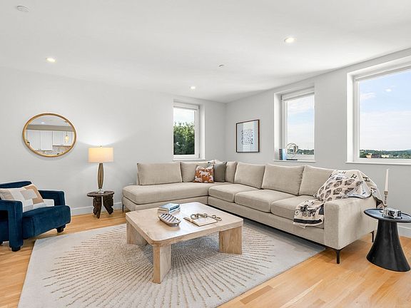 3rd image of 52 Fisher Ave #302